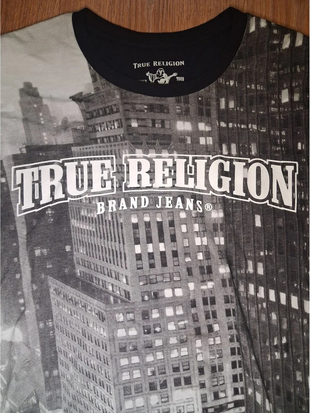 True Religion Big Logo Shirt Mens XL Black White 100% Cotton